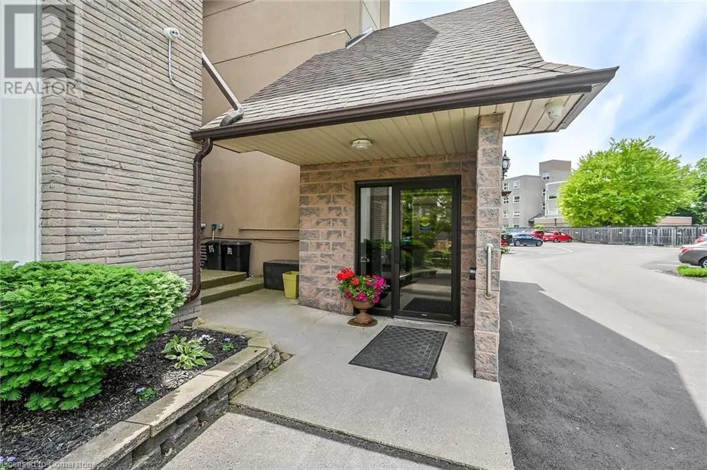 20 JOHN Street Unit# 207, #207