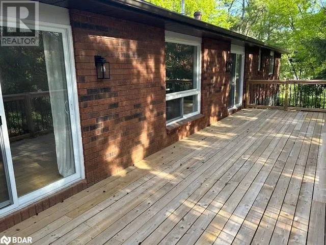 46 HOLLOWAY Lane