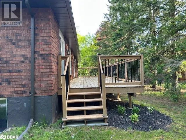 46 HOLLOWAY Lane