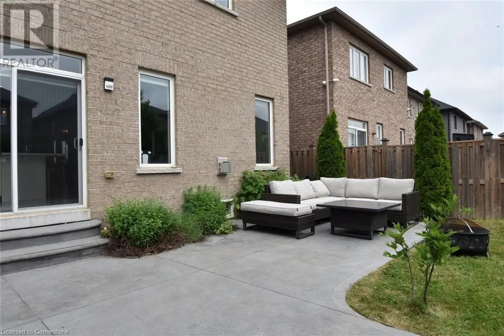 82 CHAUMONT Drive
