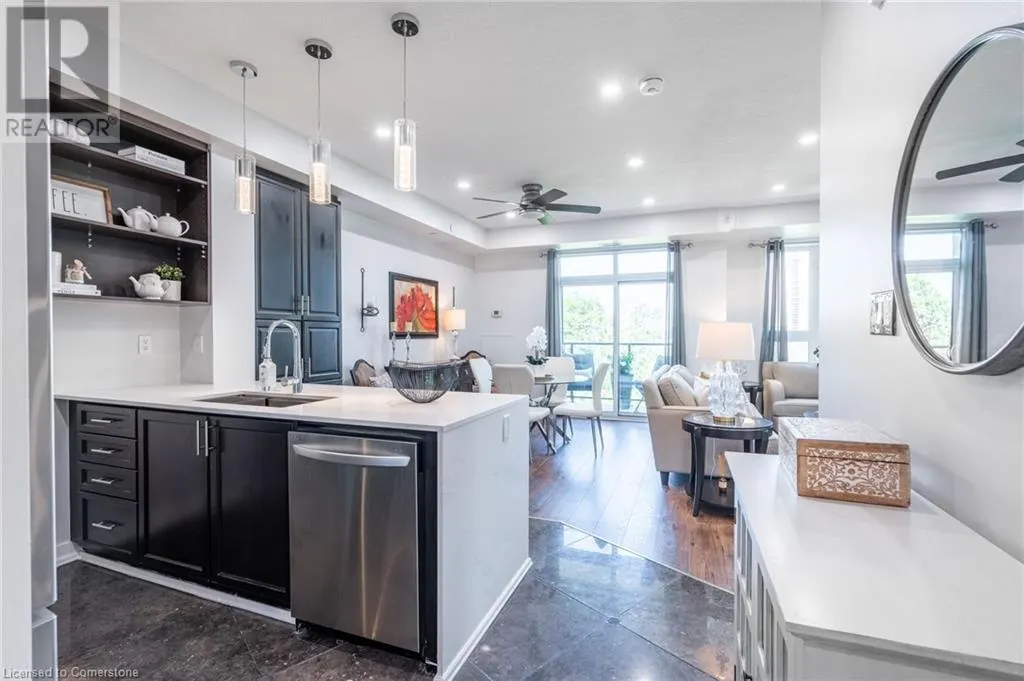 125 SHOREVIEW Place Unit# 422, #422