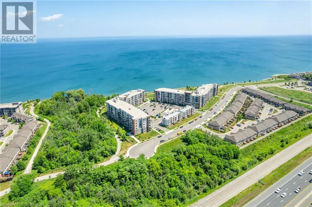 125 SHOREVIEW Place Unit# 422, #422