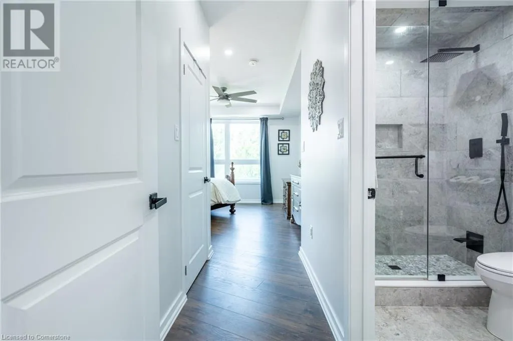 125 SHOREVIEW Place Unit# 422, #422