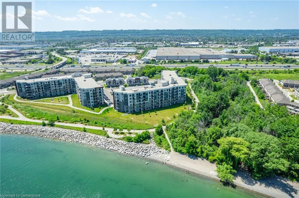 125 SHOREVIEW Place Unit# 422, #422