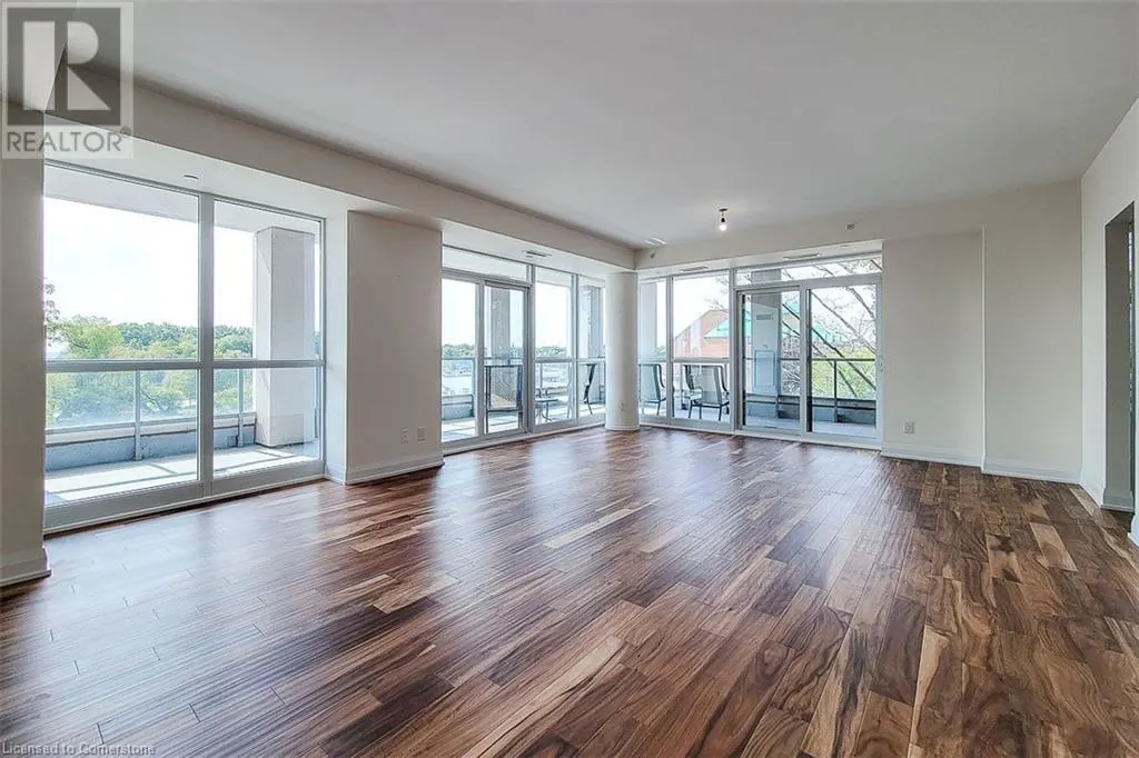 11 BRONTE Road Unit# 323, #323