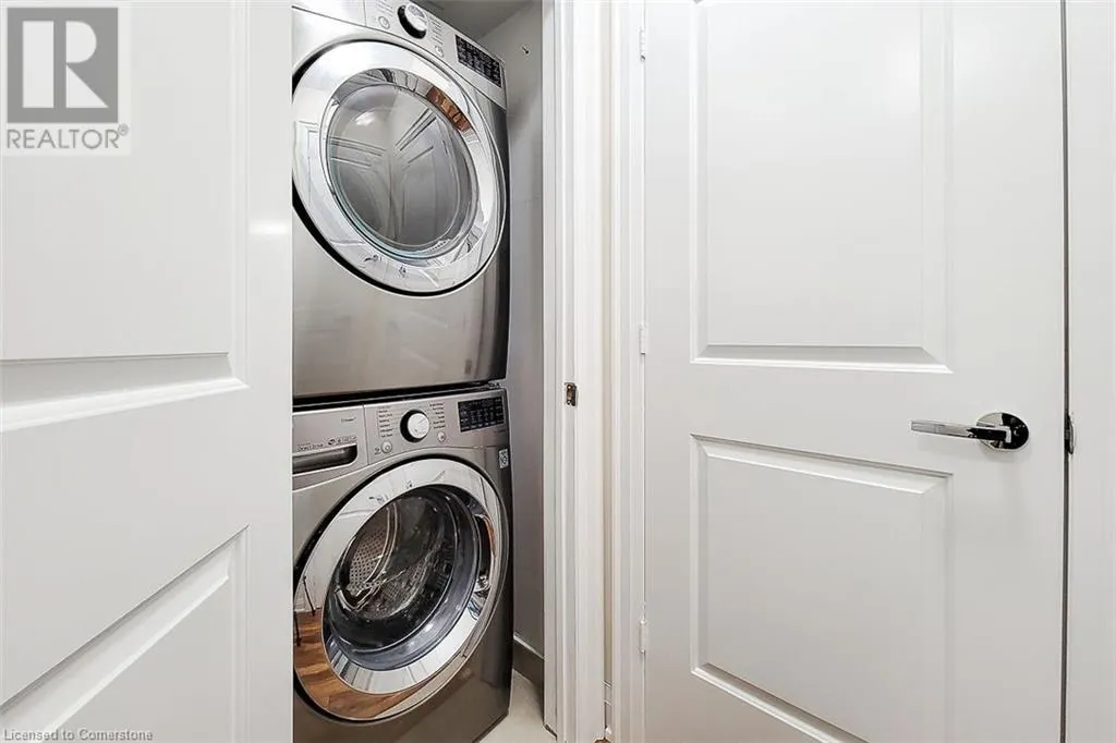 11 BRONTE Road Unit# 323, #323
