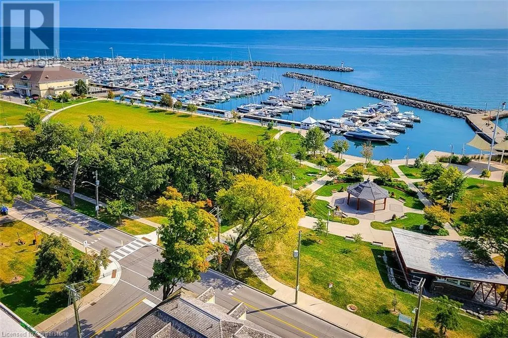 11 BRONTE Road Unit# 323, #323