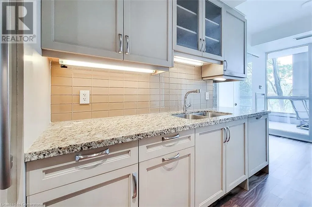 11 BRONTE Road Unit# 323, #323