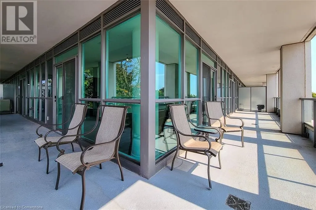 11 BRONTE Road Unit# 323, #323