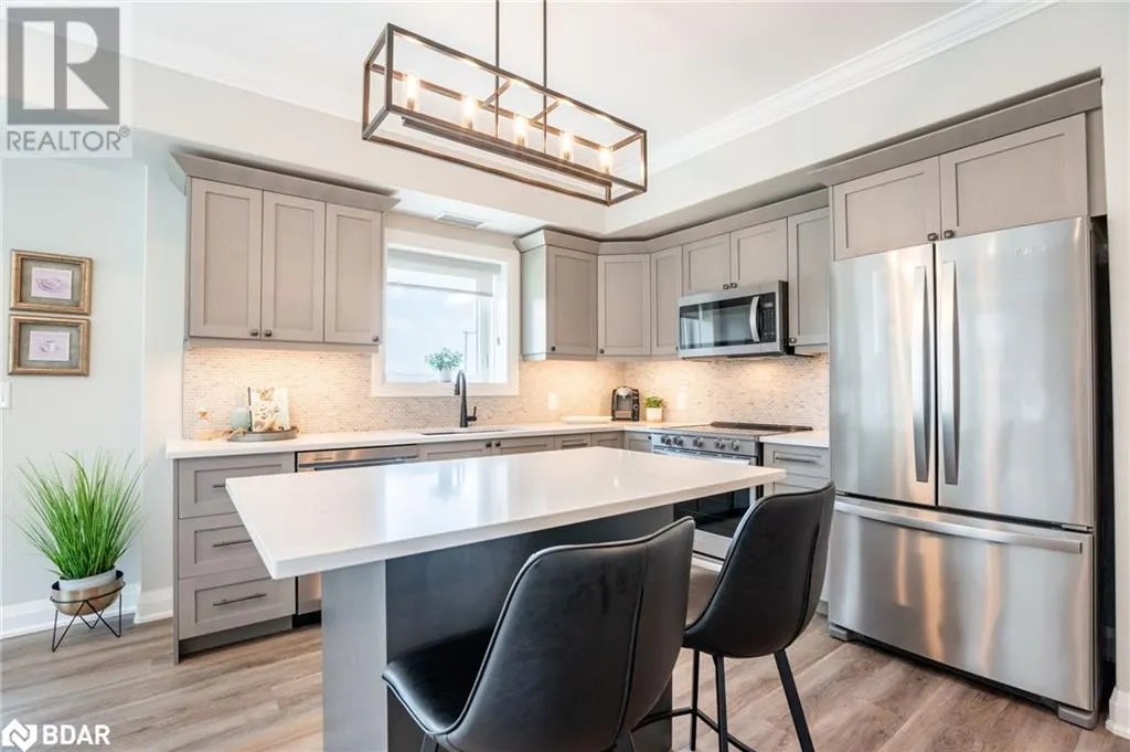 120 SUMMERSIDES BOULEVARD Unit# 103, #103