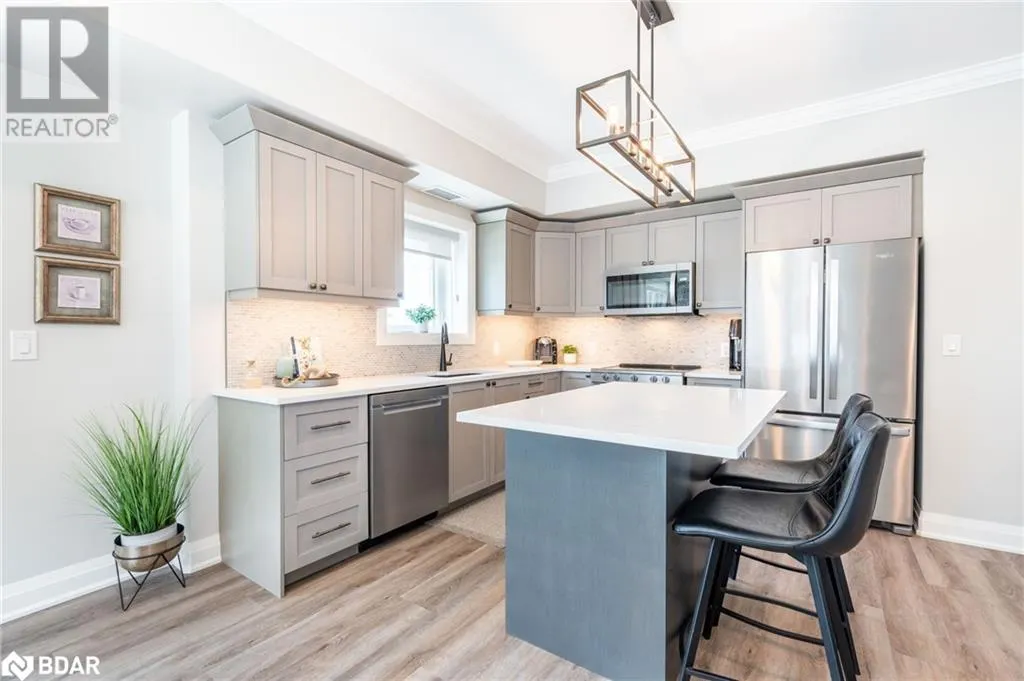 120 SUMMERSIDES BOULEVARD Unit# 103, #103