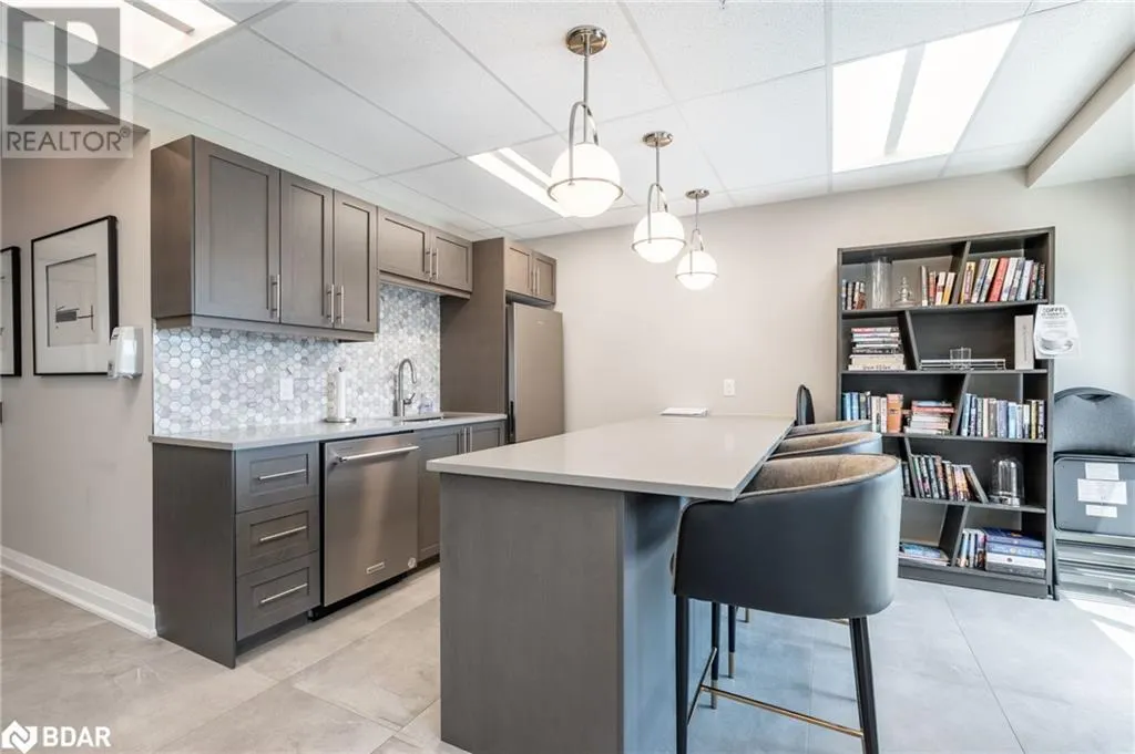 120 SUMMERSIDES BOULEVARD Unit# 103, #103
