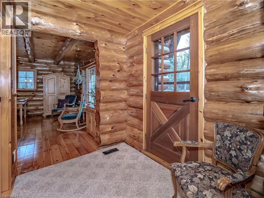 1696 HIGHWAY 118 E