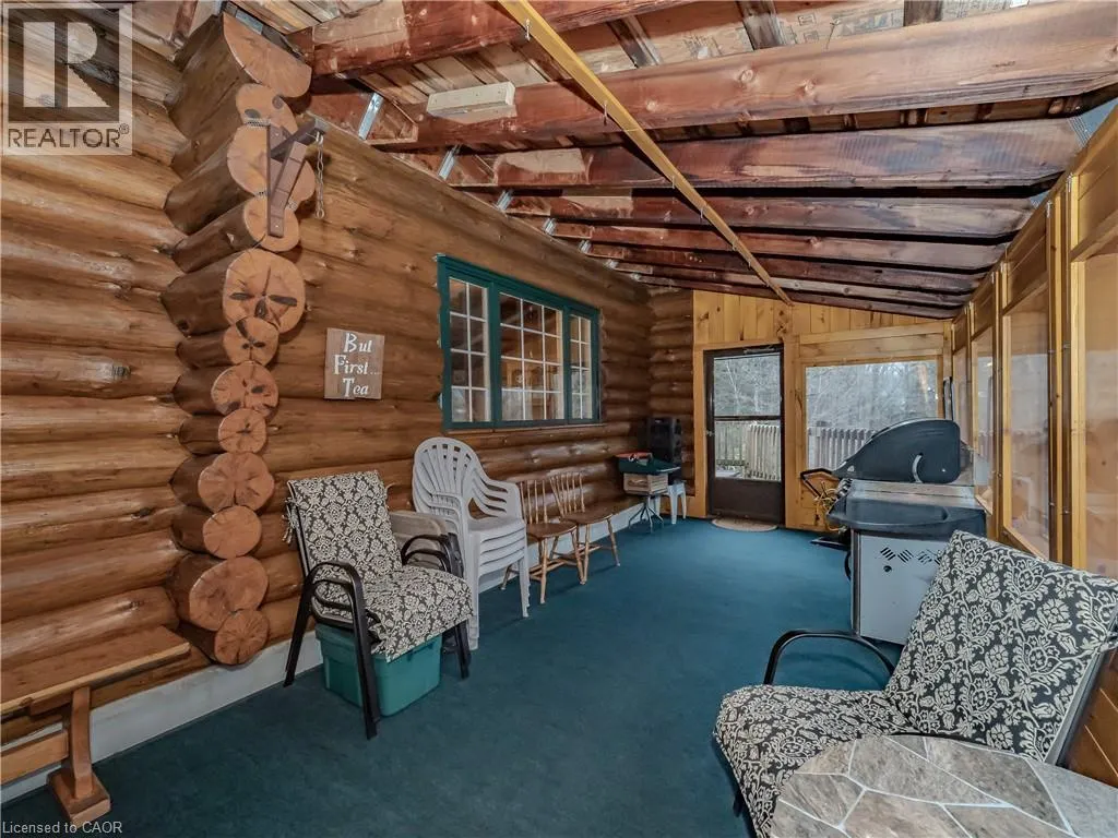 1696 HIGHWAY 118 E