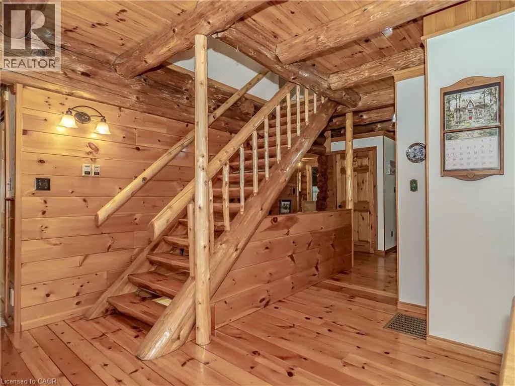 1696 HIGHWAY 118 E
