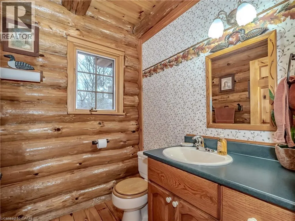 1696 HIGHWAY 118 E