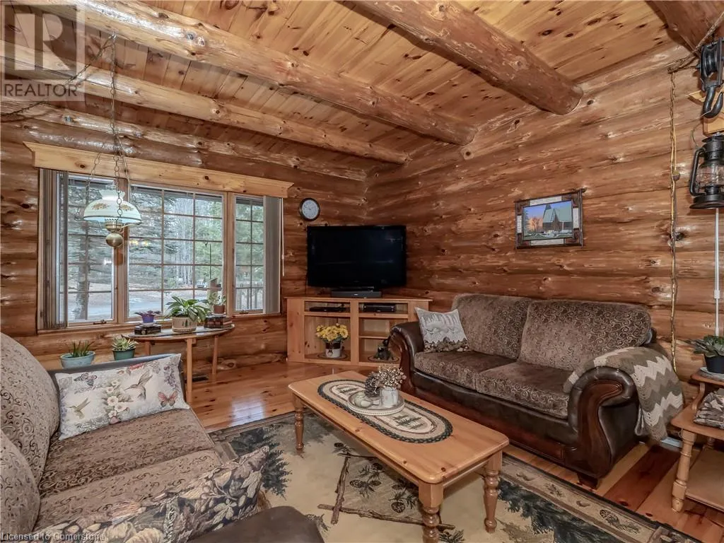 1696 HIGHWAY 118 E