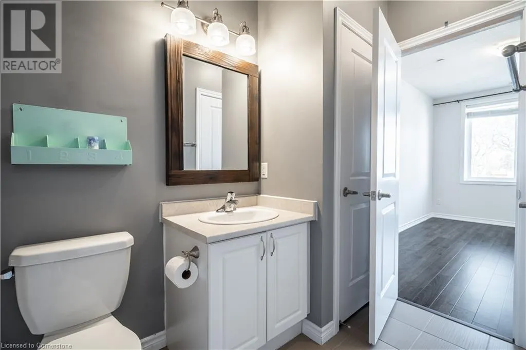 95 WILSON Street W Unit# 204, #204