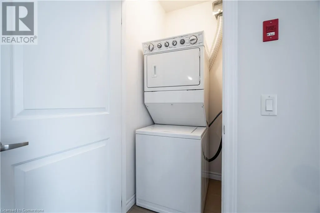 95 WILSON Street W Unit# 204, #204