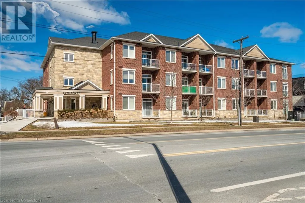 95 WILSON Street W Unit# 204, #204