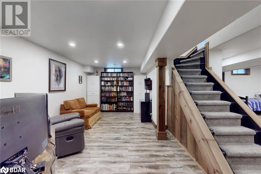 40 SHAKESPEARE Crescent