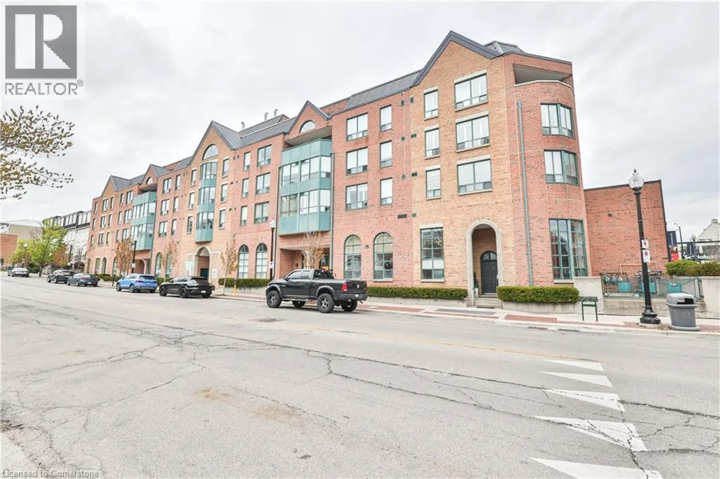 185 ROBINSON Street Unit# 404, #404