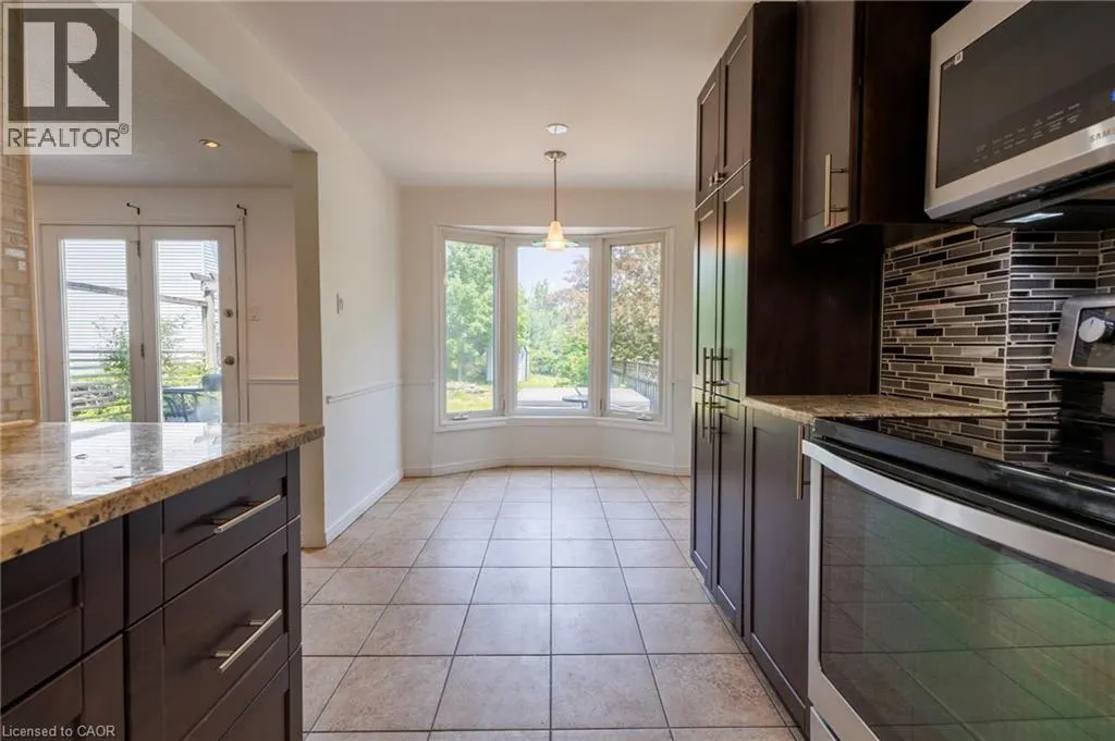 279 AUDEN Road