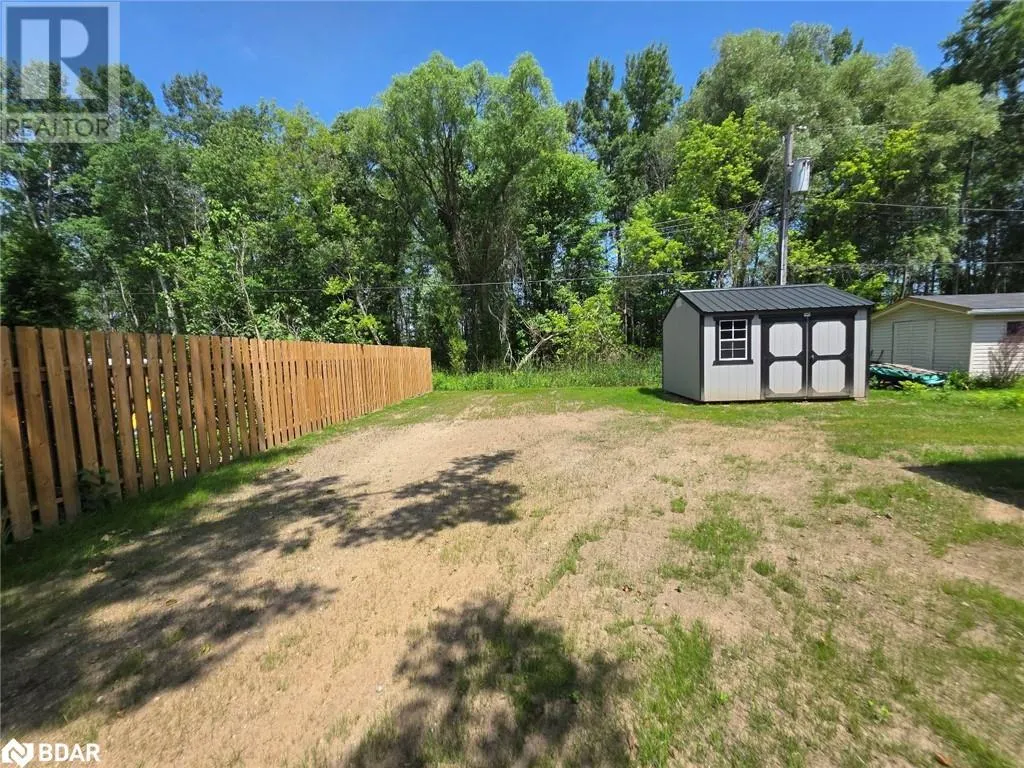 40 SHAMROCK Crescent