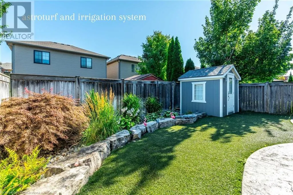 16 SYCAMORE Crescent