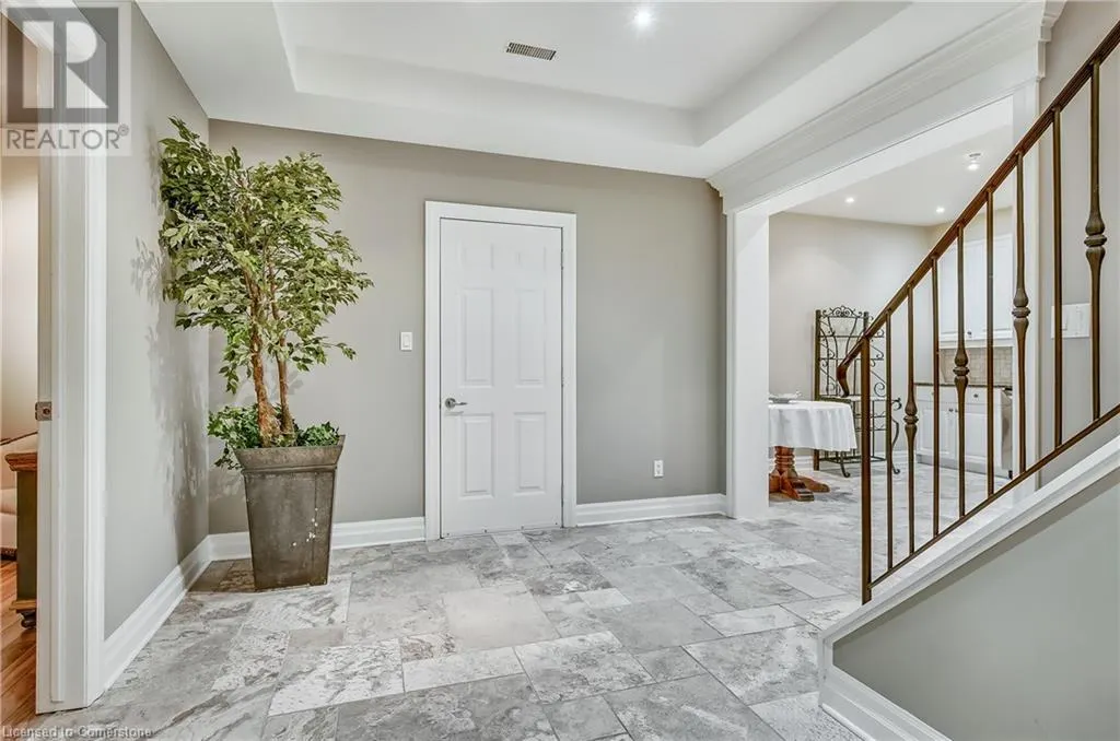 6431 ROCKCLIFFE Estate