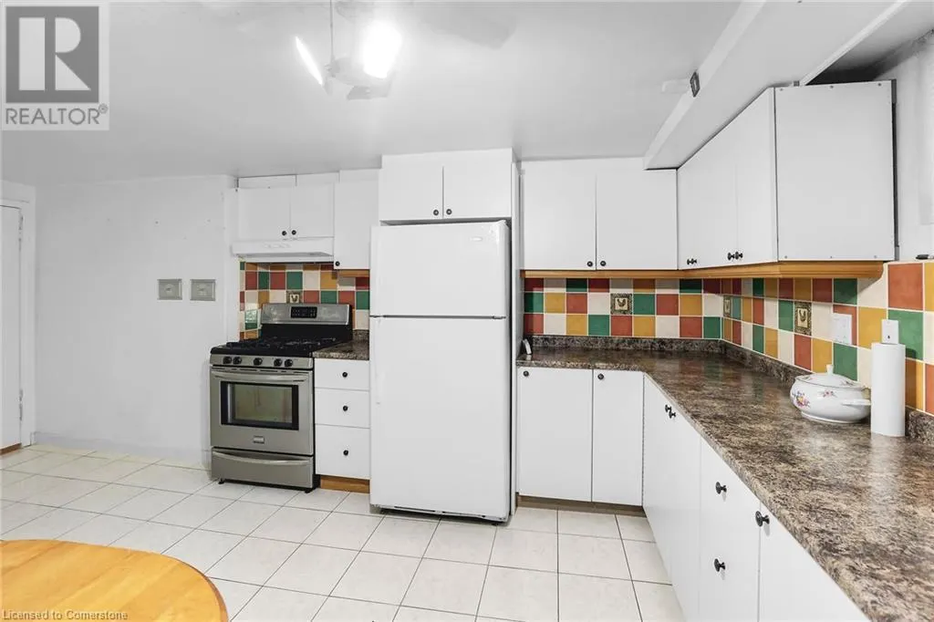 280A MAIN Street W