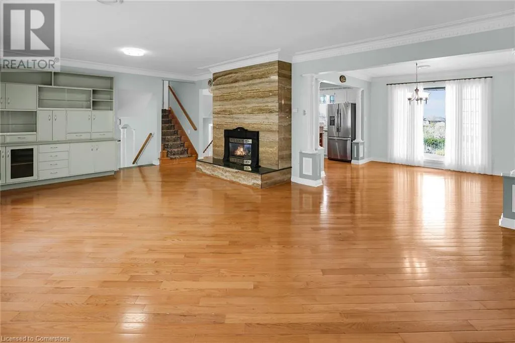 280A MAIN Street W