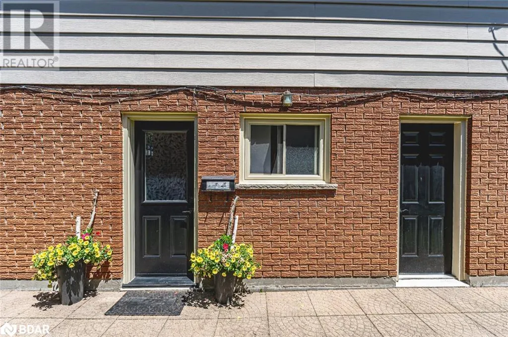 828 DOMINION Avenue
