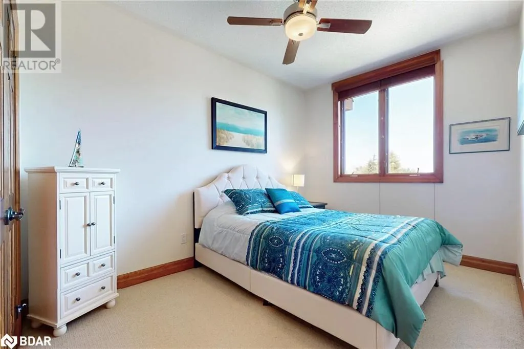 228 BLUE SKI GEORGE Crescent Unit# 2, #2