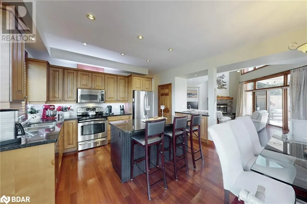 228 BLUE SKI GEORGE Crescent Unit# 2, #2