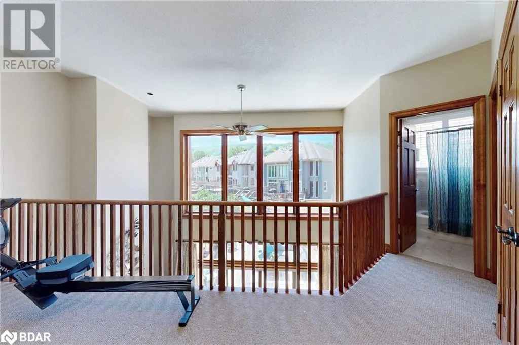 228 BLUE SKI GEORGE Crescent Unit# 2, #2