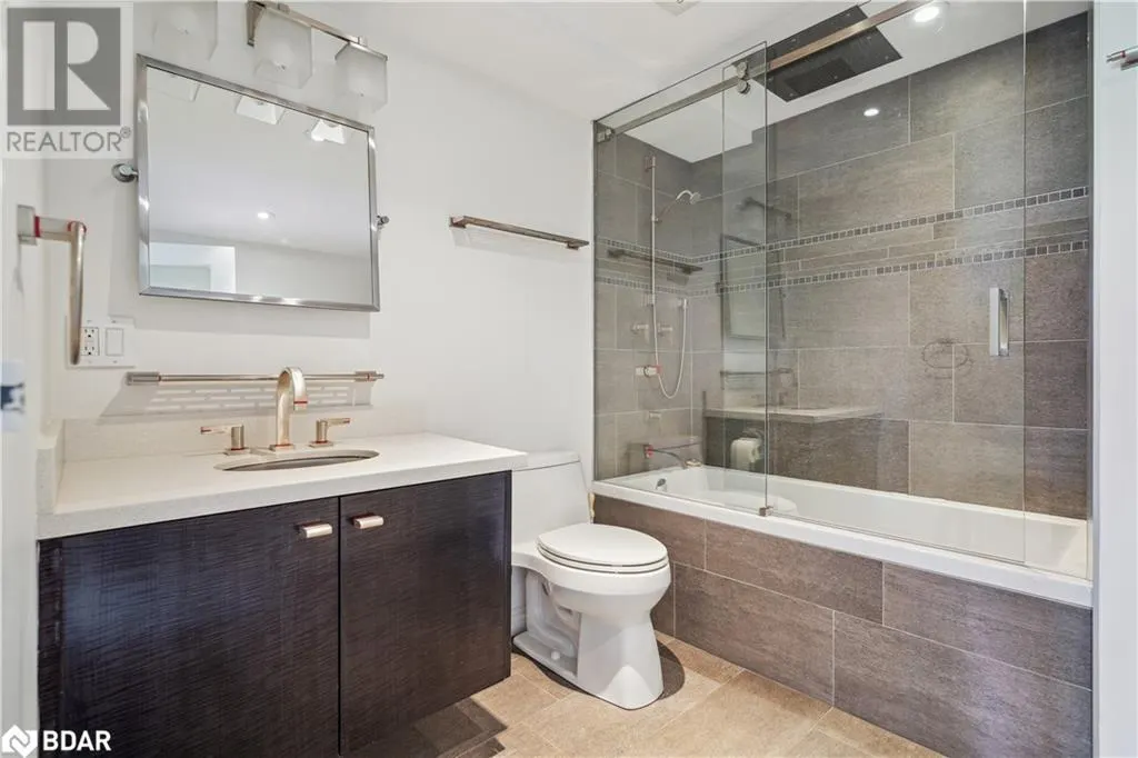 256 JARVIS Street Unit# 3B, #3B