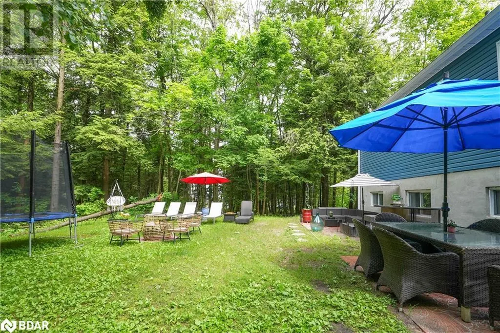 43 MANITOU Crescent