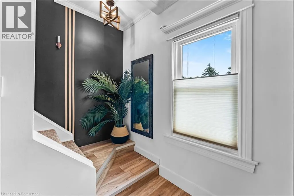 36 ST. DAVID Street W