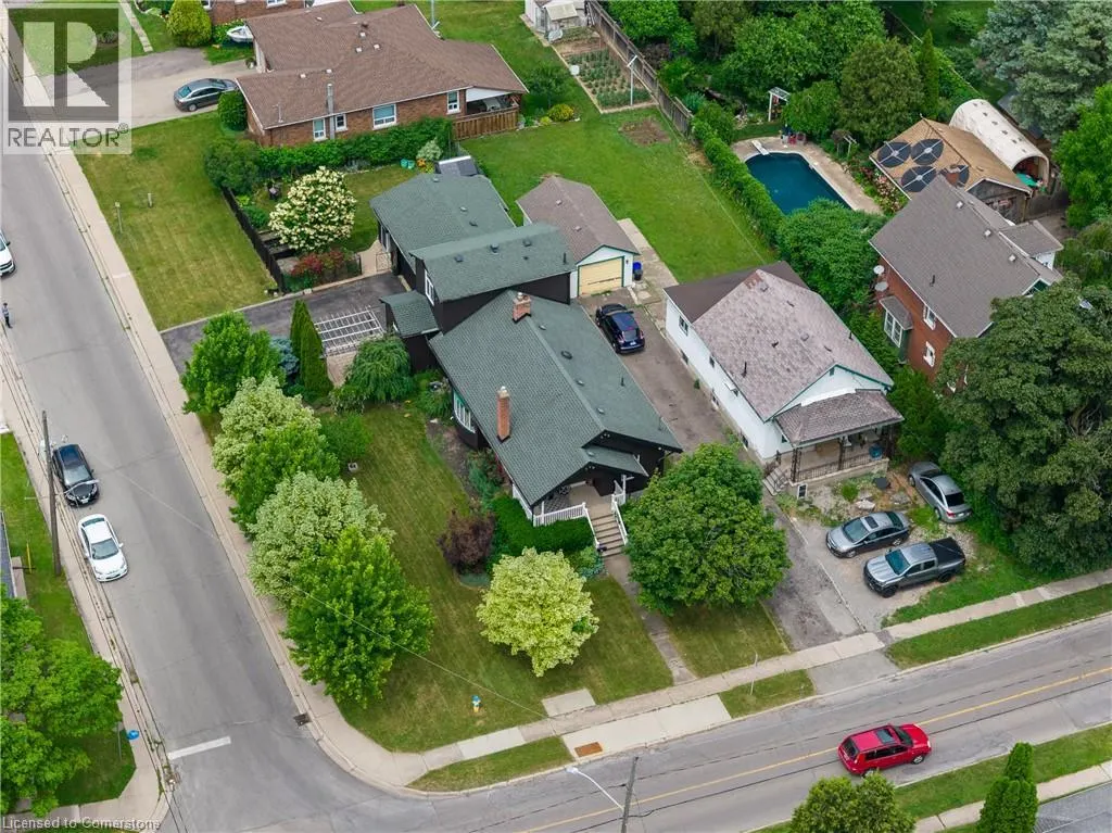 36 ST. DAVID Street W