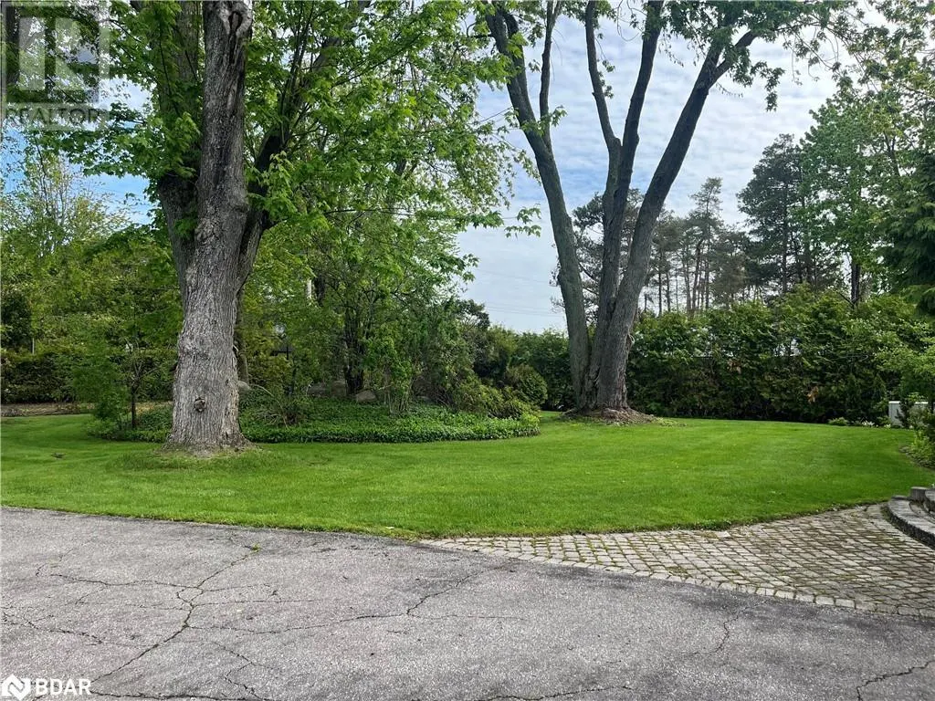 155 PARKSIDE Drive