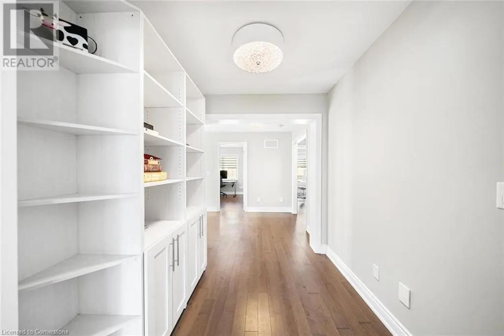 114 WATERVIEW Common