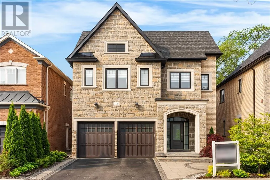 114 WATERVIEW Common