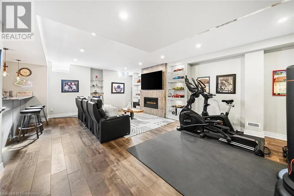 114 WATERVIEW Common