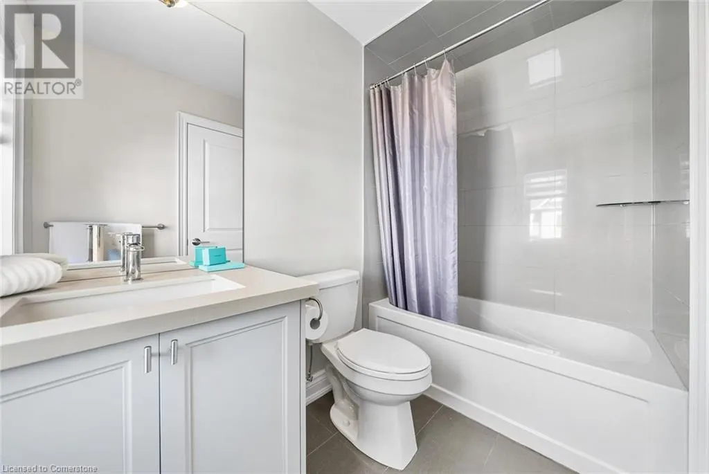 114 WATERVIEW Common