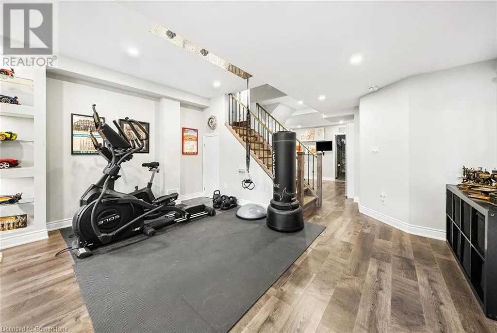 114 WATERVIEW Common