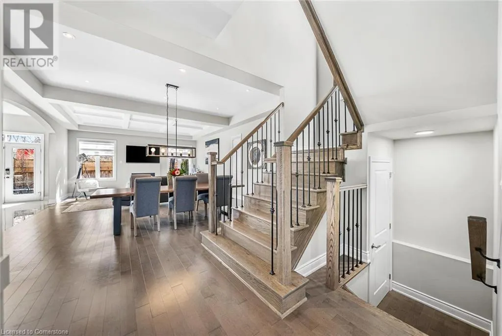 114 WATERVIEW Common