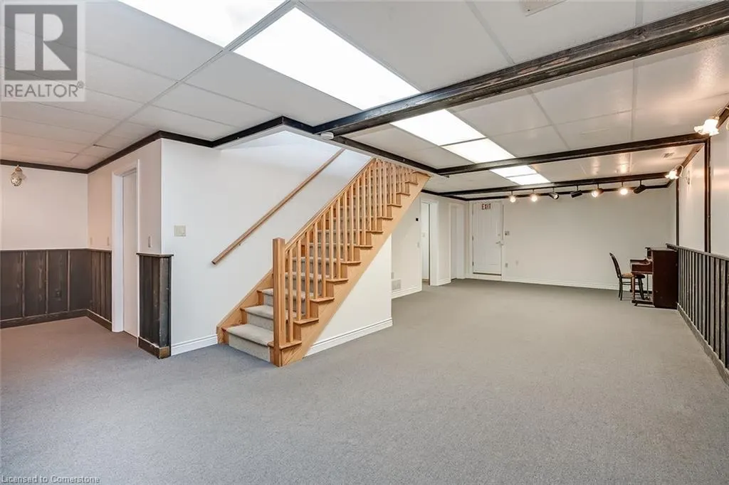 11 WINONA PARK Road