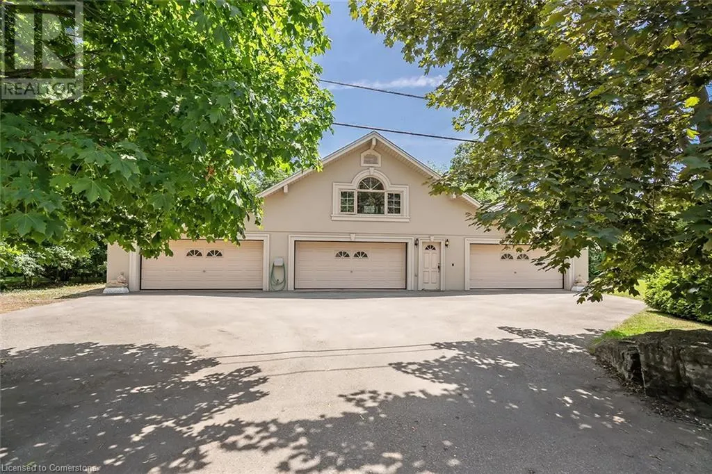 11 WINONA PARK Road