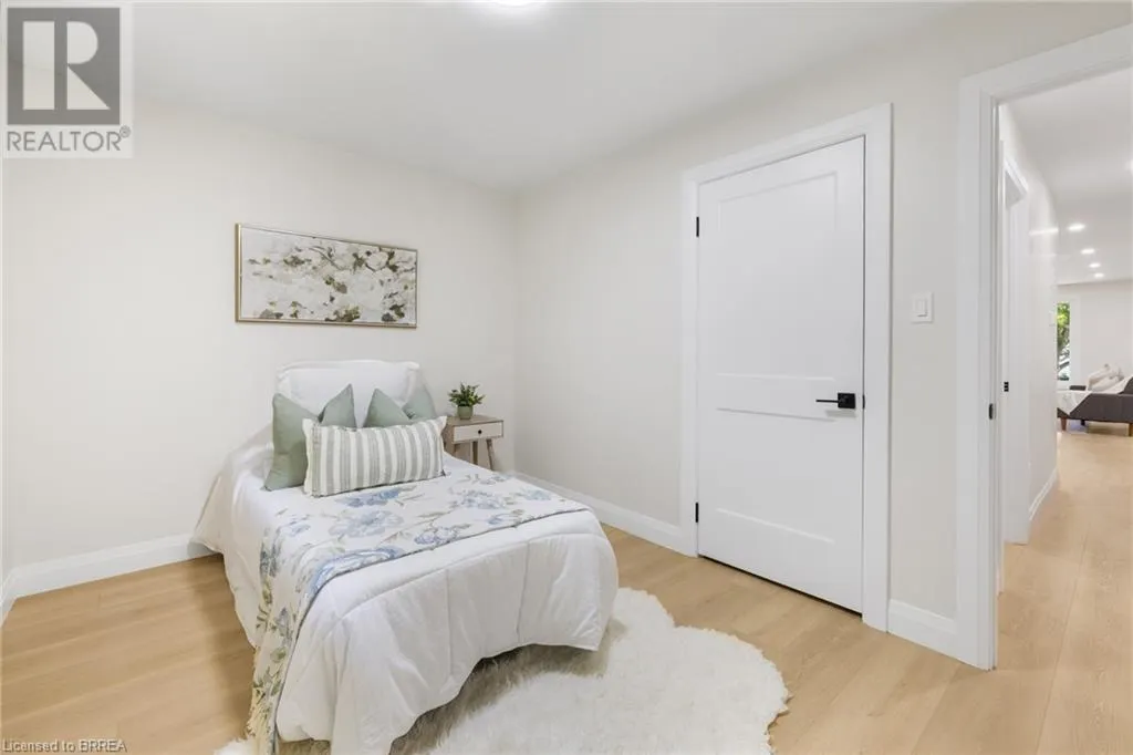 9 VENTNOR Court